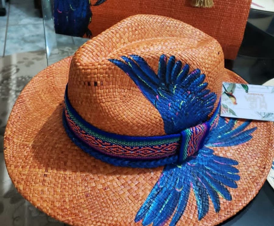 Nacional Aba Média, Laranja, Arara Azul